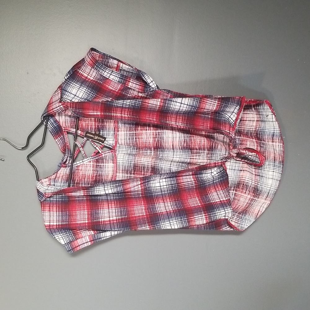 Top, medium